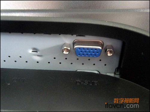长城M1932液晶显示器接口