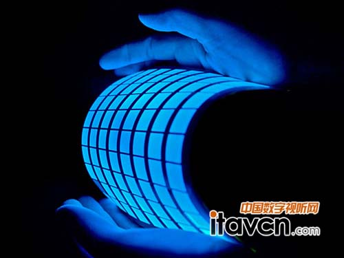 三星电子计划年内量产可弯曲OLED面板