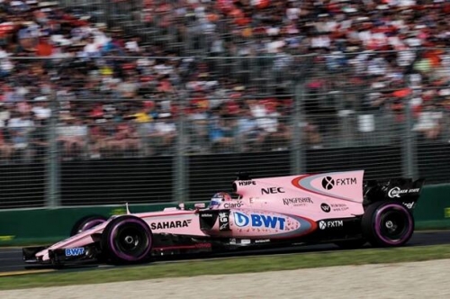 赛场上的Force India Formula One